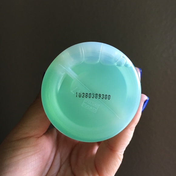 Mario Badescu Facial Spray in Green Tea - Picture 3 of 3